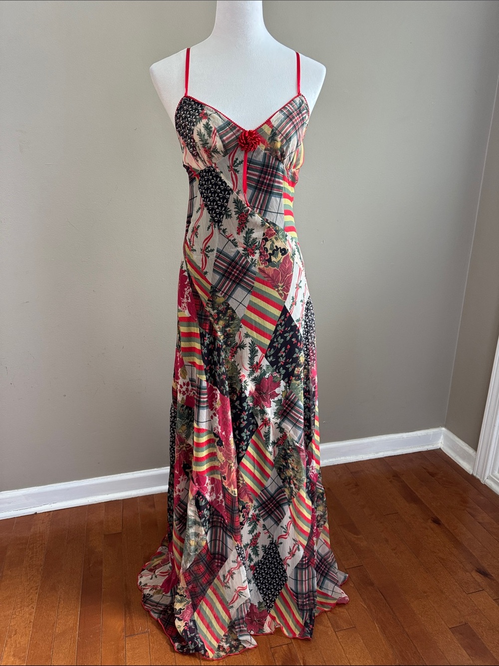 Free People Tis the Season Bohemian Patchwork Floral Slip Maxi Dress Size 4 & 6 - Picture 7 of 16